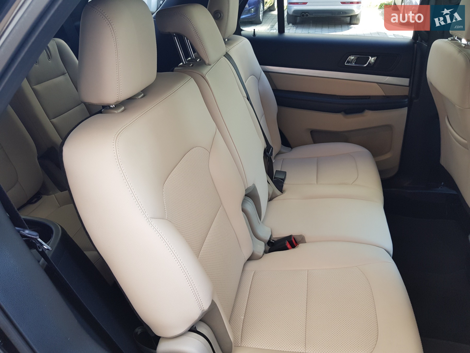 2018 Ford Explorer - мініатюра 31