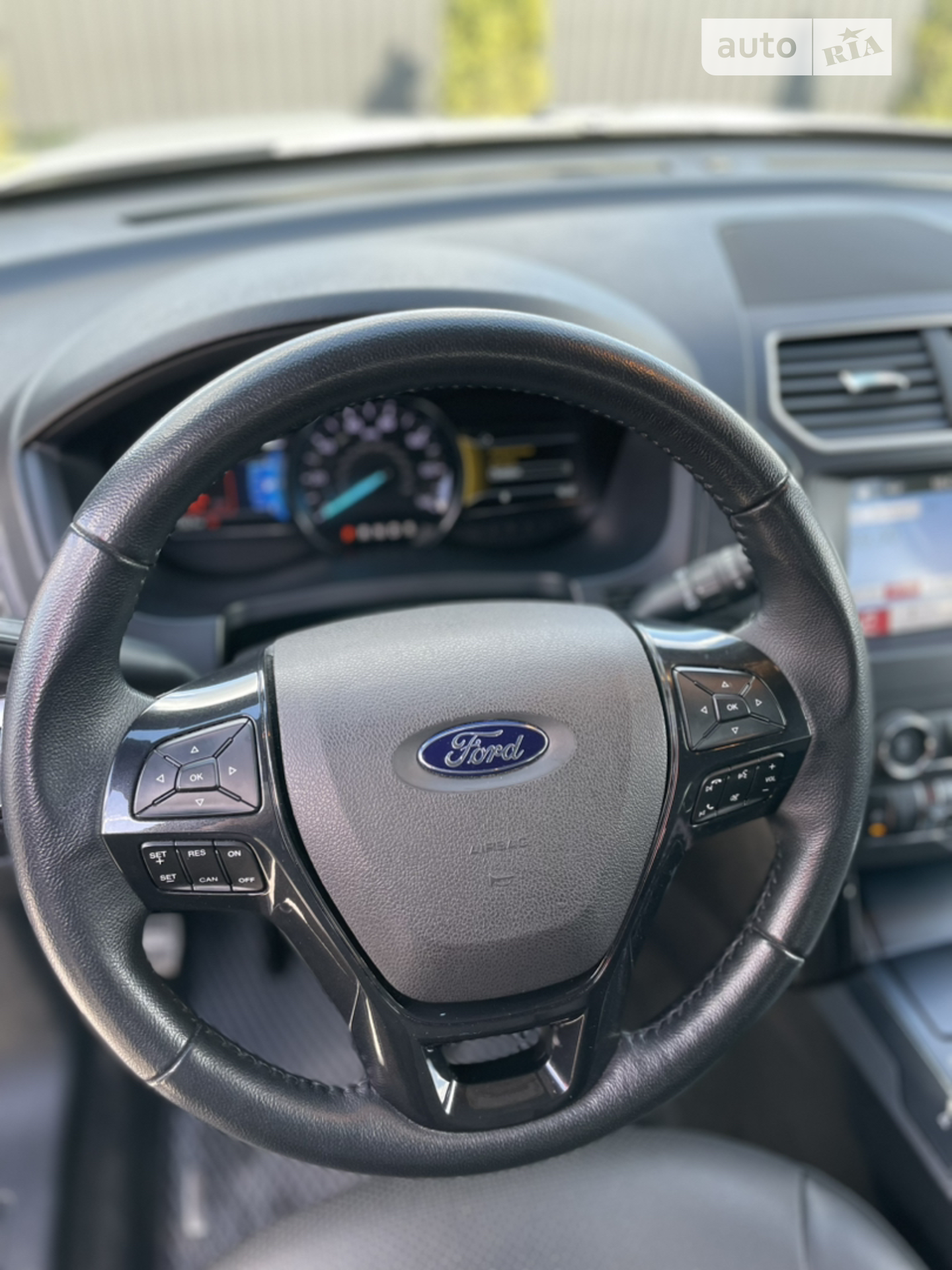 2018 Ford Explorer - мініатюра 9