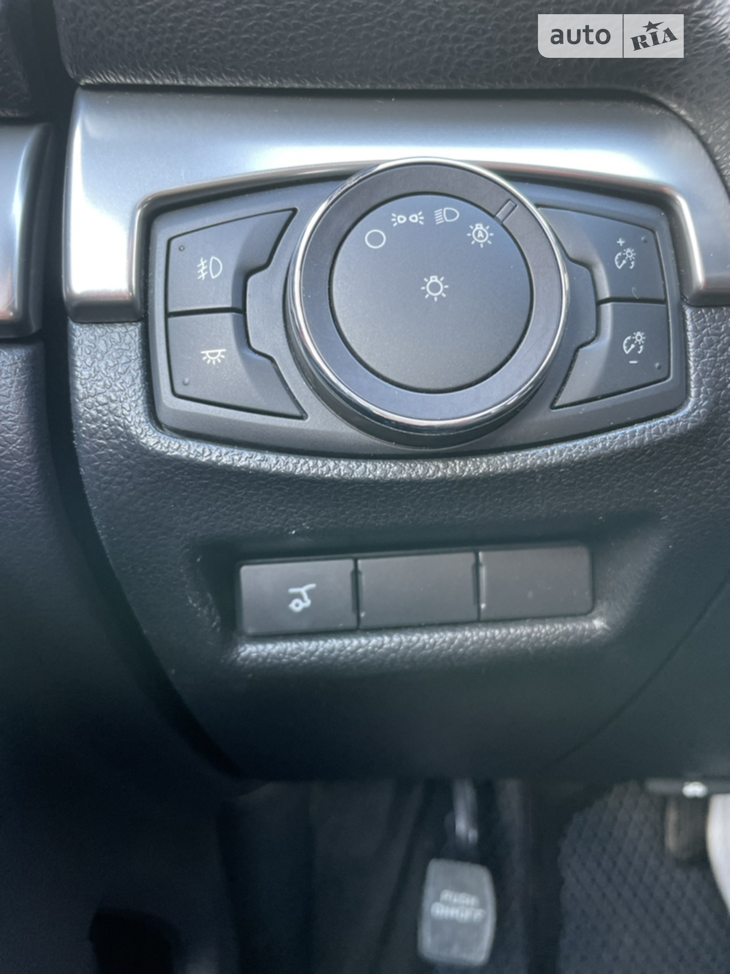 2018 Ford Explorer - мініатюра 13