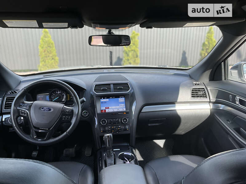 Позашляховик / Кросовер Ford Explorer 2018 в Тернополі фото 10 Позашляховик / Кросовер Ford Explorer 2018 в Тернополі