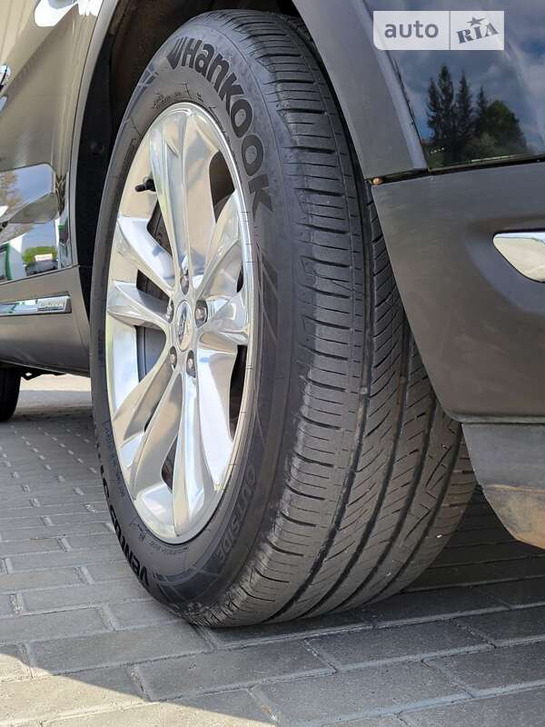 Позашляховик / Кросовер Ford Explorer 2018 в Києві