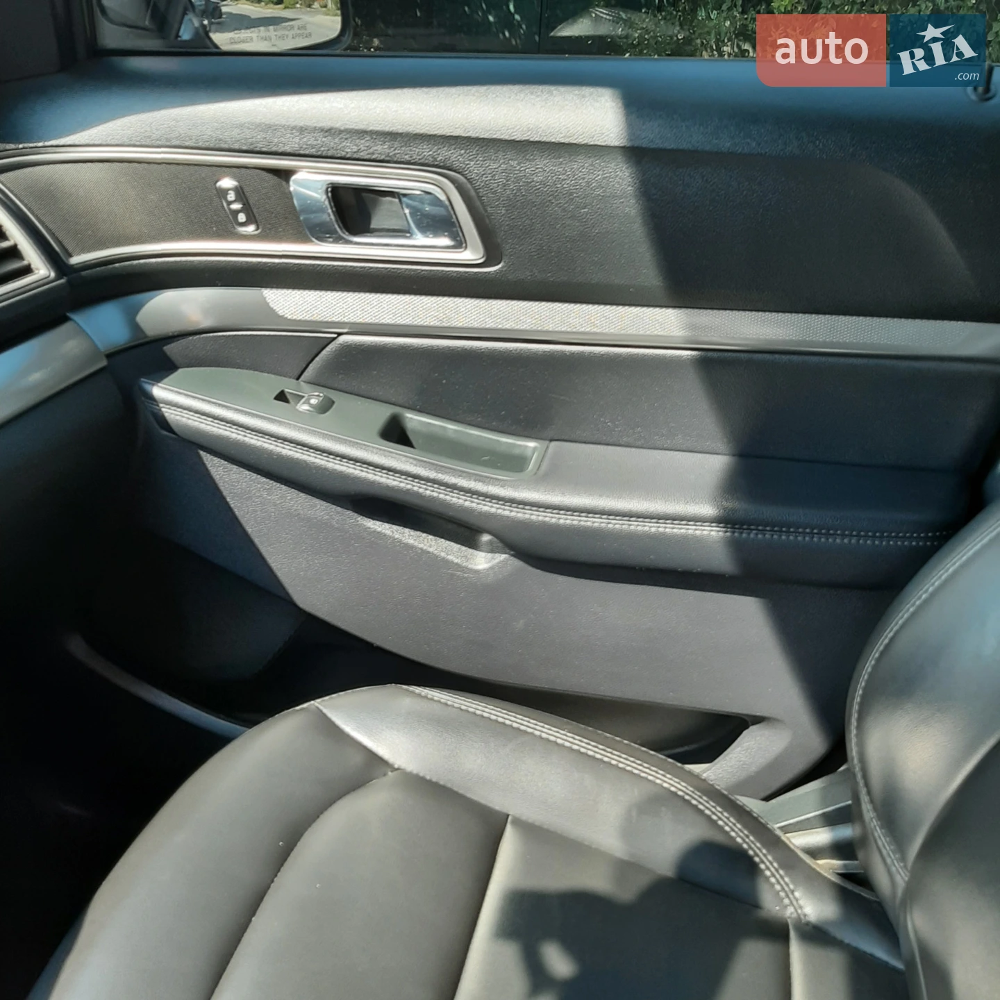 2018 Ford Explorer - мініатюра 16