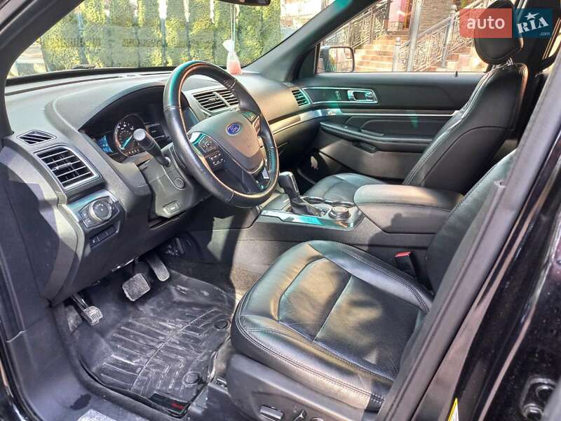 Внедорожник / Кроссовер Ford Explorer 2016 в Тернополе