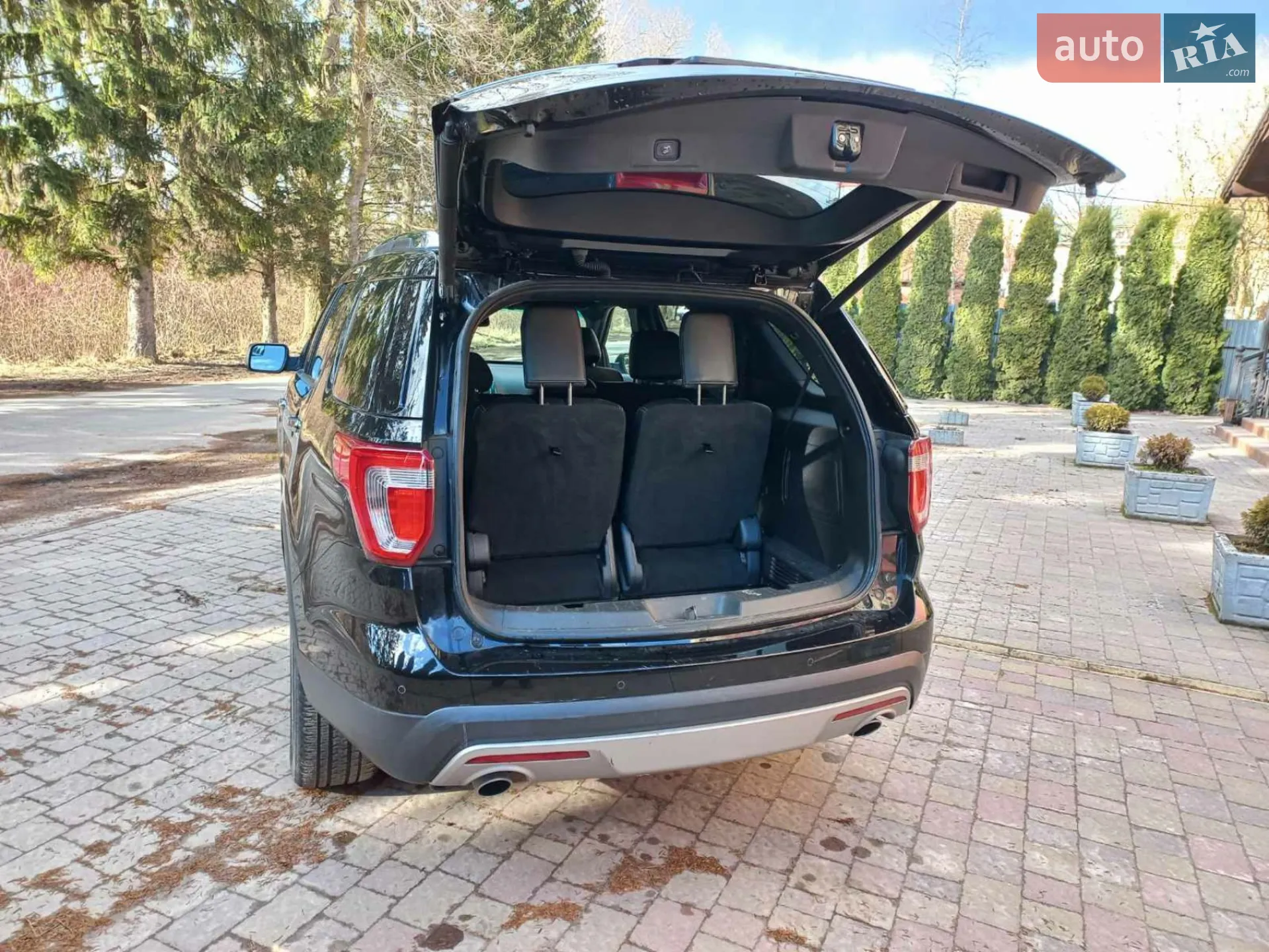 2016 Ford Explorer - мініатюра 14