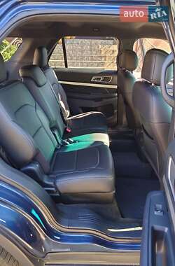 Позашляховик / Кросовер Ford Explorer 2017 в Дніпрі