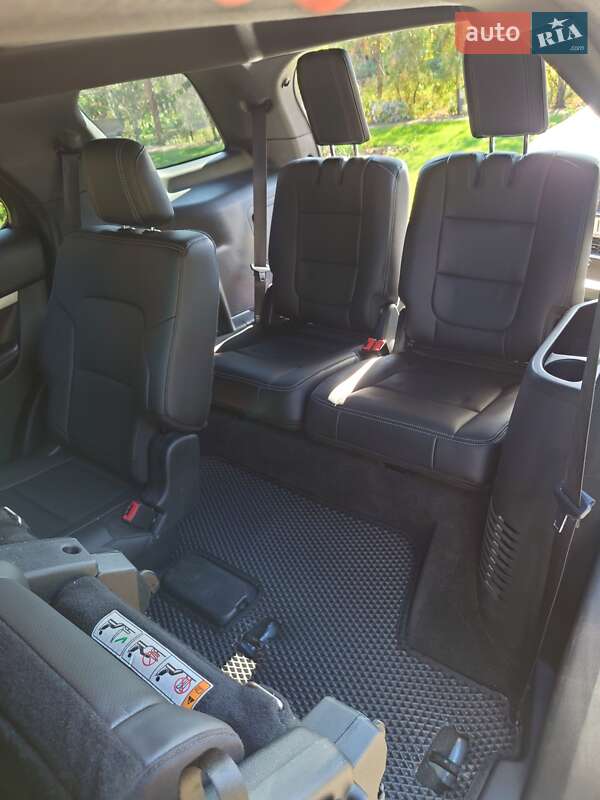 Позашляховик / Кросовер Ford Explorer 2017 в Дніпрі