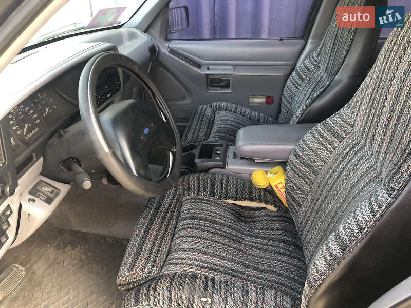 Внедорожник / Кроссовер Ford Explorer 1993 в Днепре