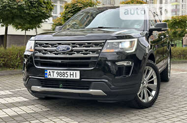 Позашляховик / Кросовер Ford Explorer 2018 в 