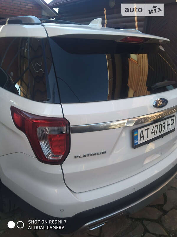 Позашляховик / Кросовер Ford Explorer 2016 в Івано-Франківську