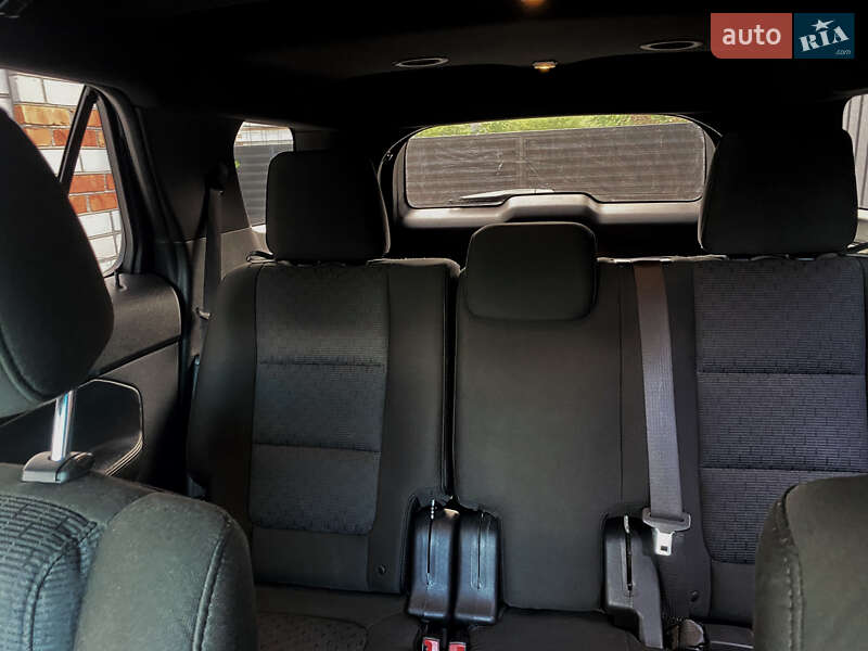 Внедорожник / Кроссовер Ford Explorer 2015 в Первомайске