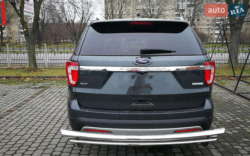 Внедорожник / Кроссовер Ford Explorer 2015 в Львове
