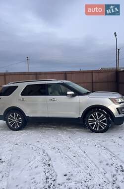 Внедорожник / Кроссовер Ford Explorer 2015 в Трускавце