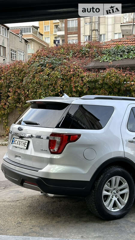 Внедорожник / Кроссовер Ford Explorer 2019 в Львове