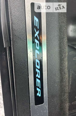 Позашляховик / Кросовер Ford Explorer 2013 в Житомирі