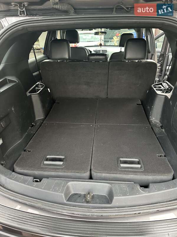 Внедорожник / Кроссовер Ford Explorer 2018 в Виннице