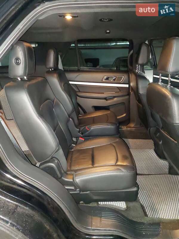 Внедорожник / Кроссовер Ford Explorer 2018 в Киеве