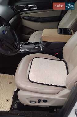 Позашляховик / Кросовер Ford Explorer 2017 в Деражні фото 27 Позашляховик / Кросовер Ford Explorer 2017 в Деражні