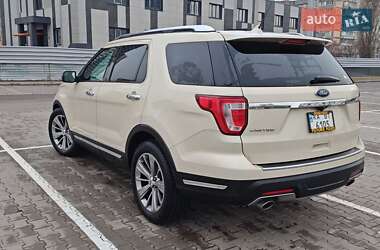 Позашляховик / Кросовер Ford Explorer 2018 в Києві