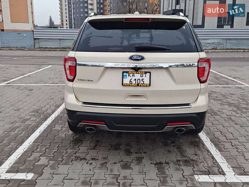 Позашляховик / Кросовер Ford Explorer 2018 в Києві