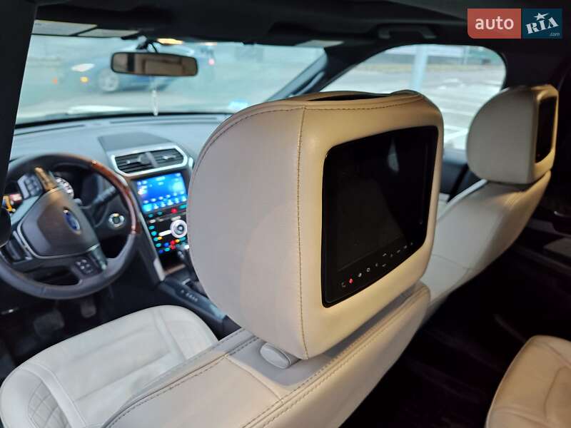 Позашляховик / Кросовер Ford Explorer 2018 в Києві