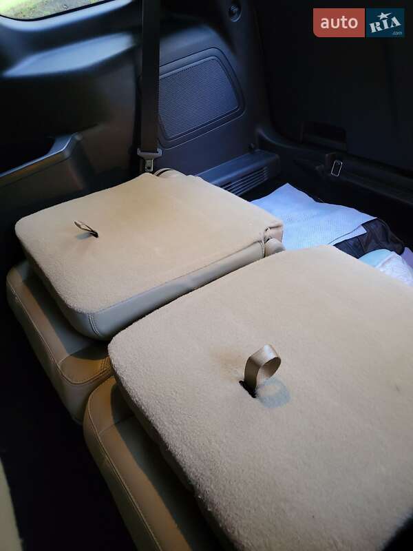 Позашляховик / Кросовер Ford Explorer 2017 в Тернополі