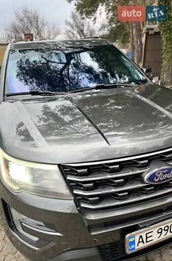 Внедорожник / Кроссовер Ford Explorer 2016 в Павлограде