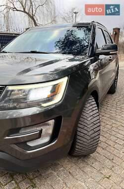 Внедорожник / Кроссовер Ford Explorer 2016 в Павлограде