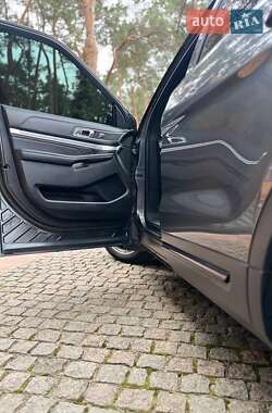 Внедорожник / Кроссовер Ford Explorer 2016 в Павлограде
