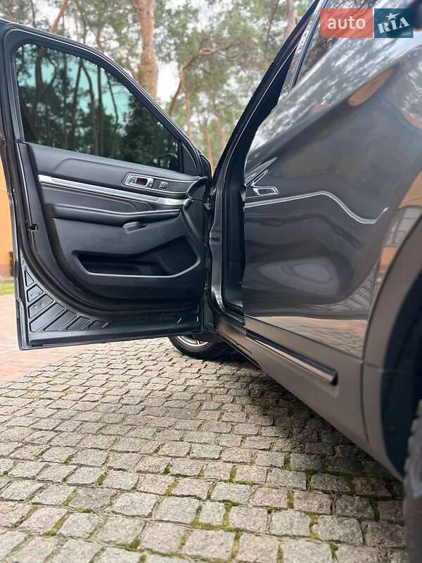 Внедорожник / Кроссовер Ford Explorer 2016 в Павлограде фото 16 Внедорожник / Кроссовер Ford Explorer 2016 в Павлограде