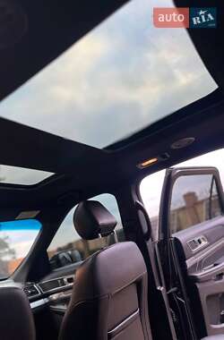 Внедорожник / Кроссовер Ford Explorer 2016 в Павлограде