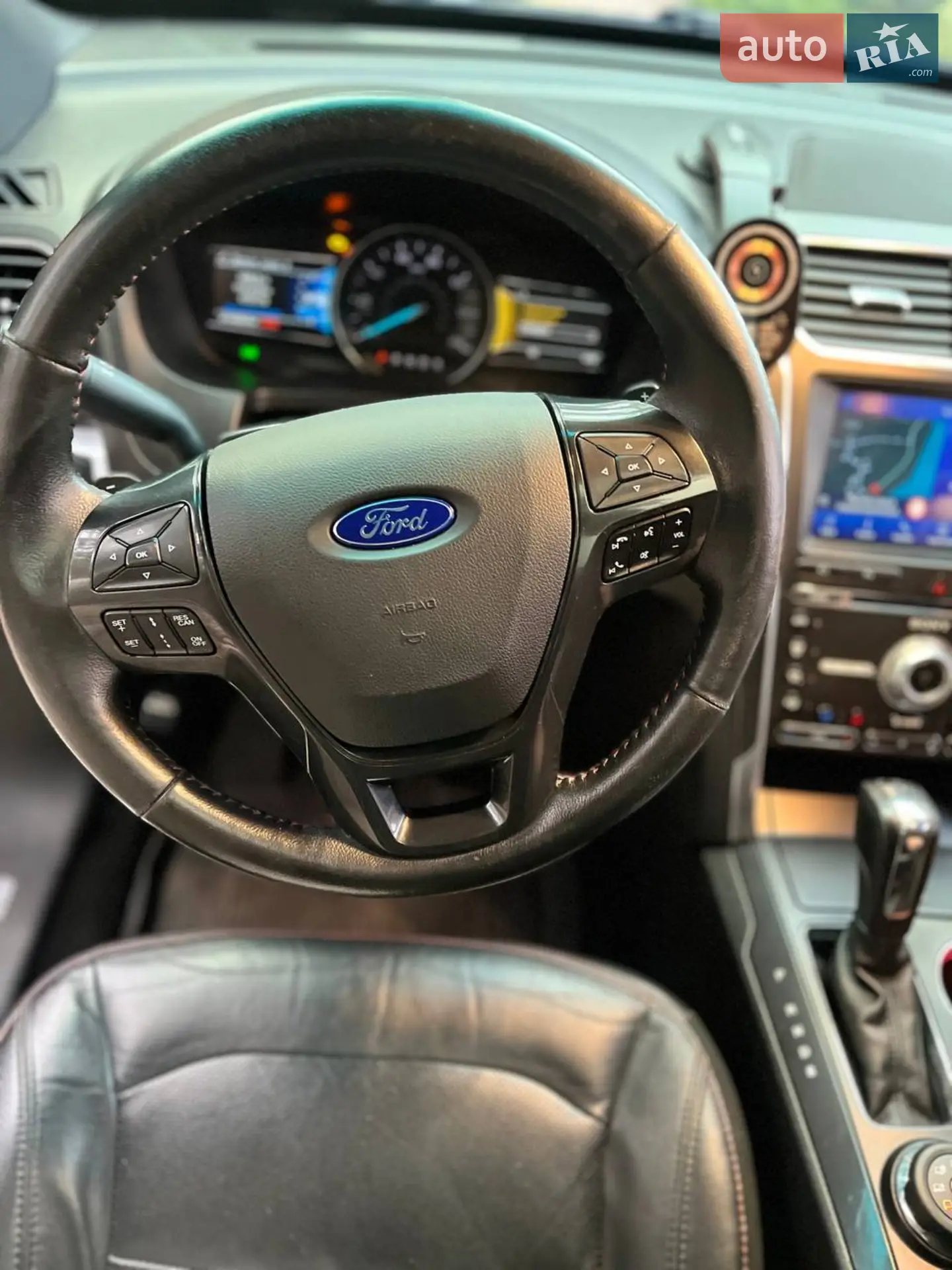 2016 Ford Explorer - мініатюра 43