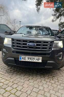 Внедорожник / Кроссовер Ford Explorer 2016 в Павлограде
