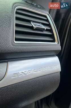 Внедорожник / Кроссовер Ford Explorer 2016 в Павлограде