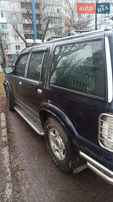 Позашляховик / Кросовер Ford Explorer 1996 в Черкасах фото 13 Позашляховик / Кросовер Ford Explorer 1996 в Черкасах