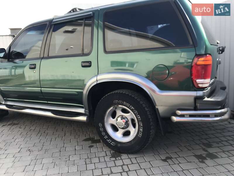 Позашляховик / Кросовер Ford Explorer 2000 в Одесі фото 5 Позашляховик / Кросовер Ford Explorer 2000 в Одесі