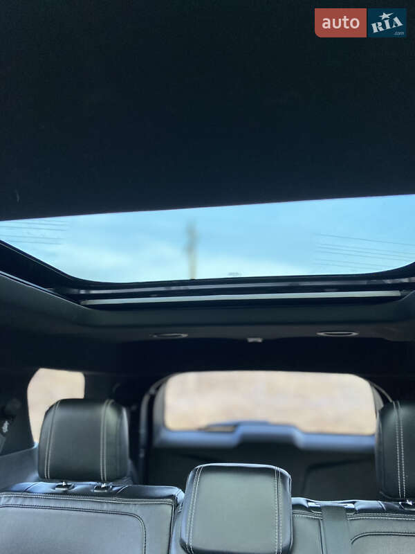 Внедорожник / Кроссовер Ford Explorer 2015 в Ивано-Франковске