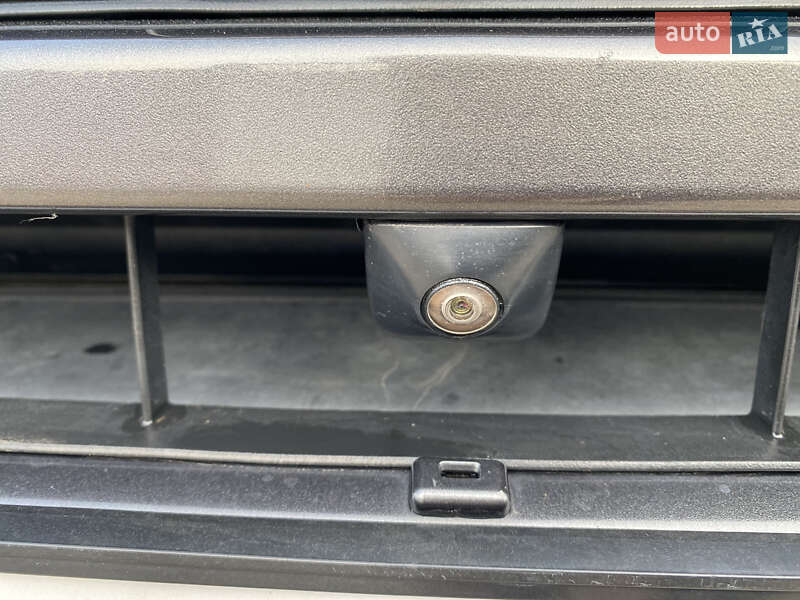 Внедорожник / Кроссовер Ford Explorer 2015 в Ивано-Франковске