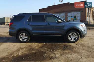 Позашляховик / Кросовер Ford Explorer 2018 в Лубнах