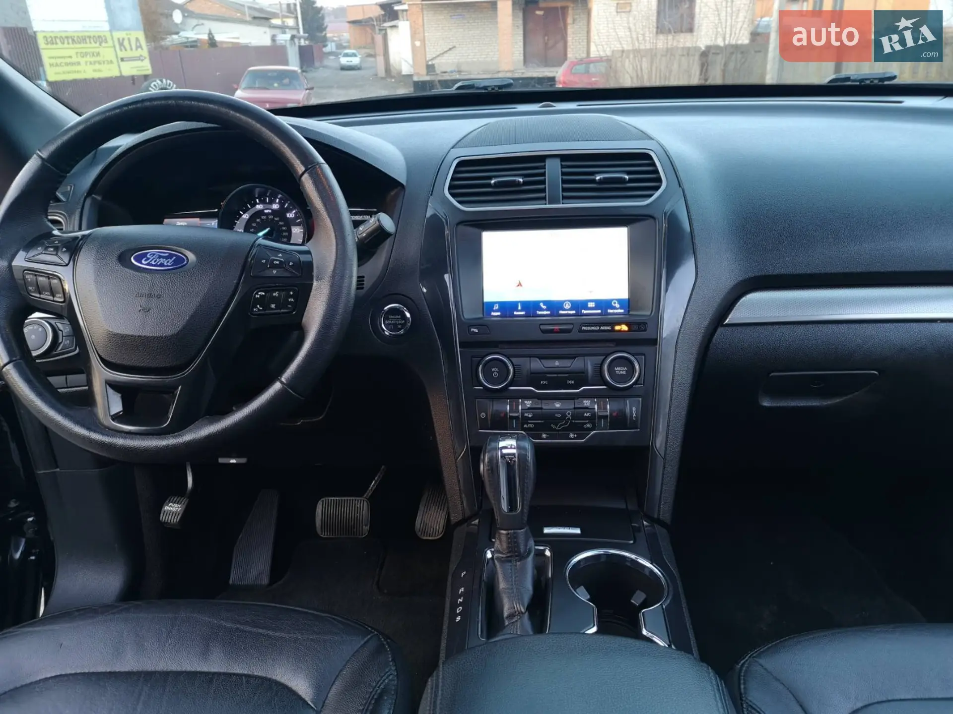 2018 Ford Explorer - мініатюра 15