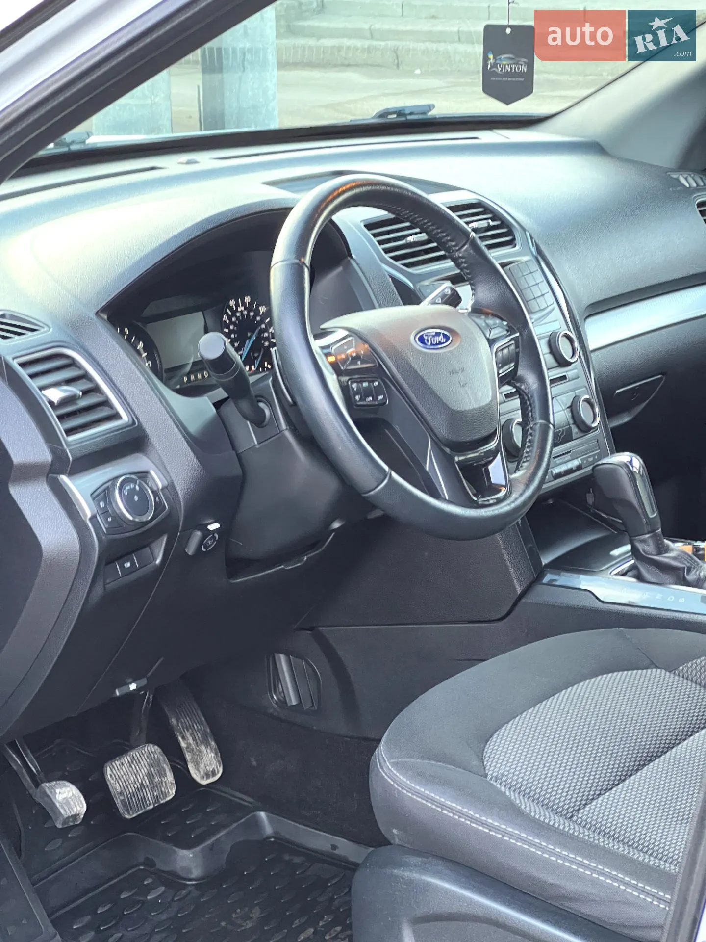 2017 Ford Explorer - мініатюра 14