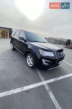 Внедорожник / Кроссовер Ford Explorer 2016 в 
