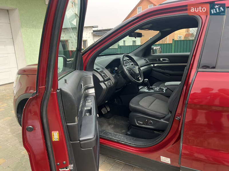Позашляховик / Кросовер Ford Explorer 2018 в Хмельницькому