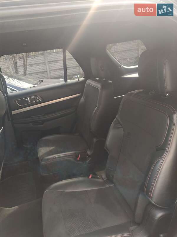 Позашляховик / Кросовер Ford Explorer 2018 в Києві