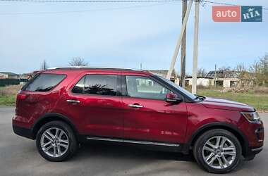 Внедорожник / Кроссовер Ford Explorer 2017 в Обухове