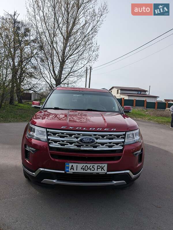 Позашляховик / Кросовер Ford Explorer 2017 в Обухові
