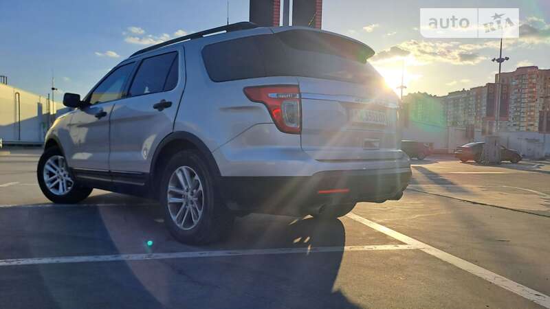 Внедорожник / Кроссовер Ford Explorer 2014 в Киеве
