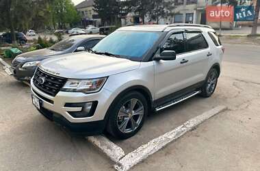 Позашляховик / Кросовер Ford Explorer 2017 в Первомайську