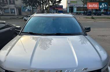 Позашляховик / Кросовер Ford Explorer 2017 в Первомайську