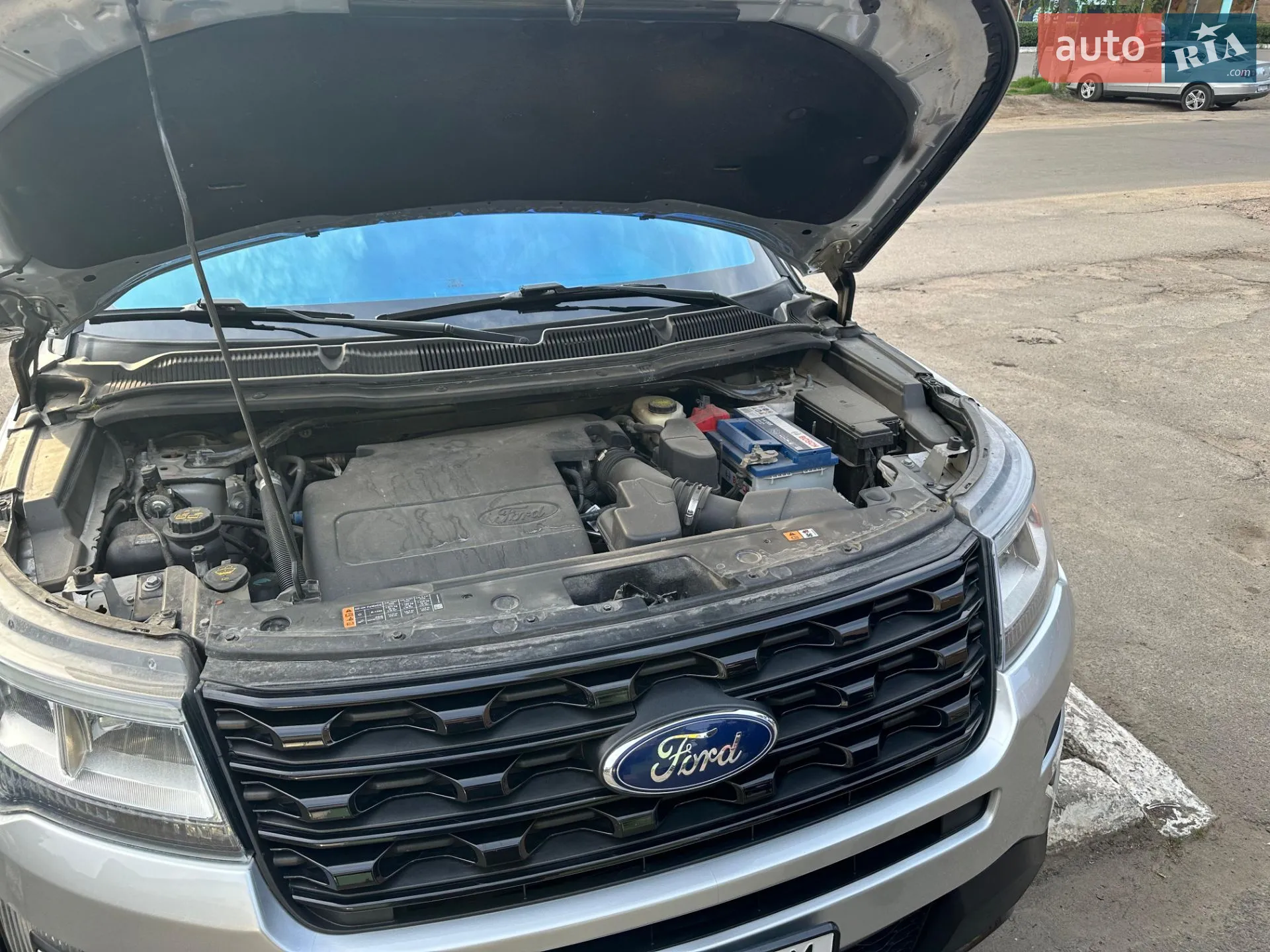 2017 Ford Explorer - мініатюра 16
