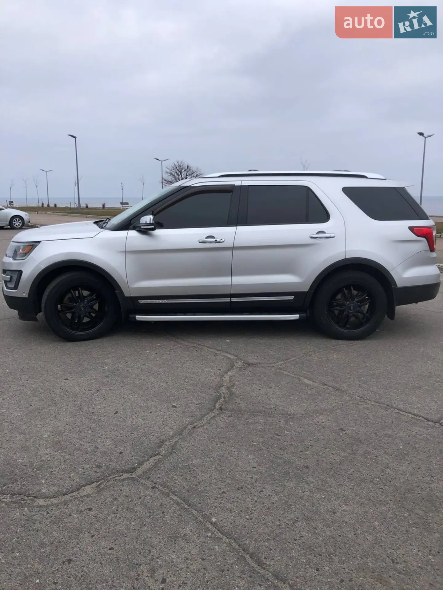 2017 Ford Explorer - мініатюра 9